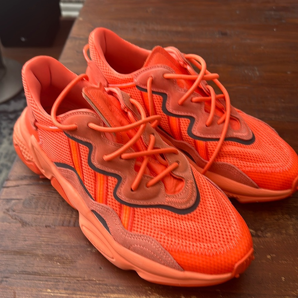 Men’s bold orange adidas ozweego - US 10.5